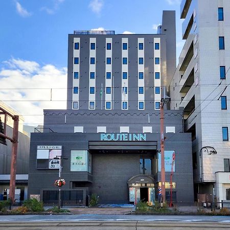 Hotel Route-Inn Toyama Ekimae Exteriör bild